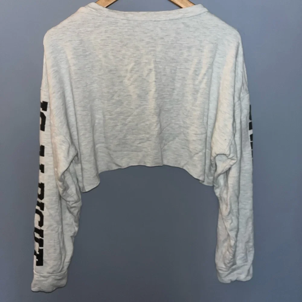 Wild Fable Heather Gray Palm Tree Everything Is Alright Cropped Sweatshirt S - Picture 5 of 6
